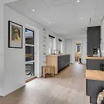 בית נופש Cozy In With Kitchen